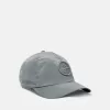 Baseballkeps med dragsko och Compass-brodyr Baseballkeps med dragsko och Compass-brodyr