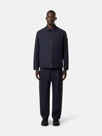 Bekväm overshirt med bröstficka med kil