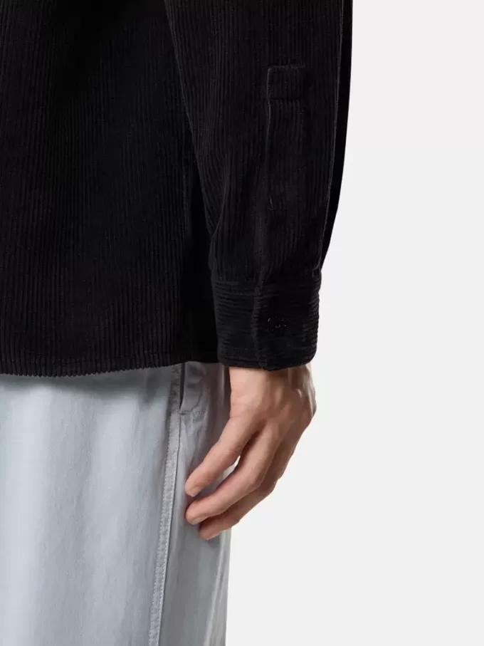 Bekväm overshirt med fickor och tryckknappar