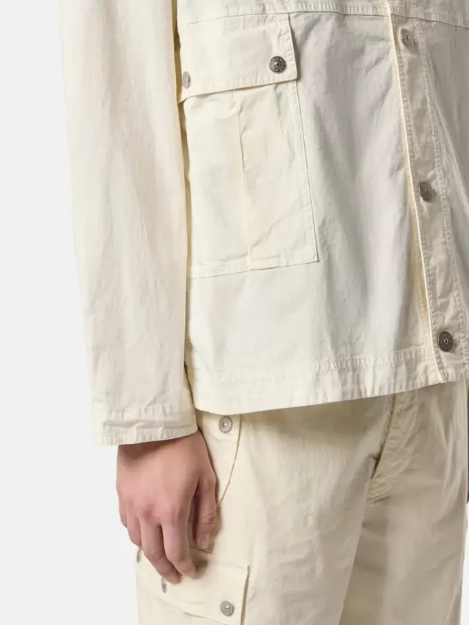 Bekväm overshirt med handfickor och knappar Bekväm overshirt med handfickor och knappar