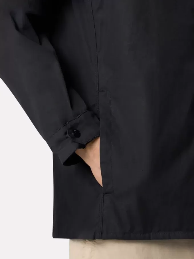 Bekväm overshirt med handfickor och tryckknappar Bekväm overshirt med handfickor och tryckknappar