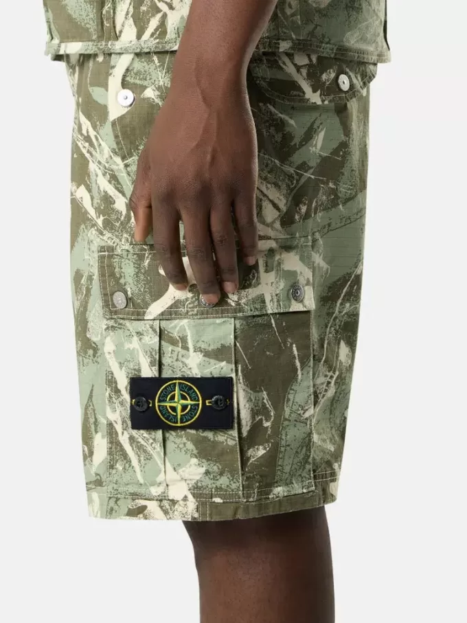 Bekväma cargo-bermudashorts med kamouflageprint Bekväma cargo-bermudashorts med kamouflageprint