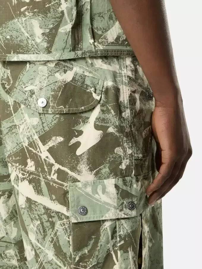 Bekväma cargo-bermudashorts med kamouflageprint Bekväma cargo-bermudashorts med kamouflageprint