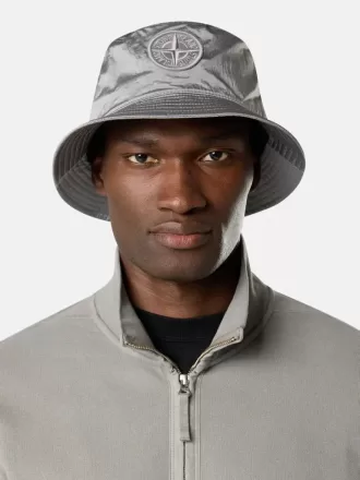 Bucket hat med meshfoder och Compass-brodyr Bucket hat med meshfoder och Compass-brodyr