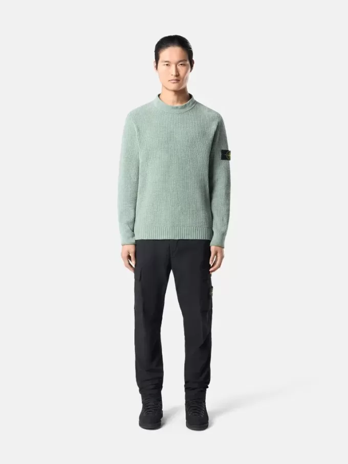 Cargobyxor med normal passform och smalare ben, med fickor med dragkedja