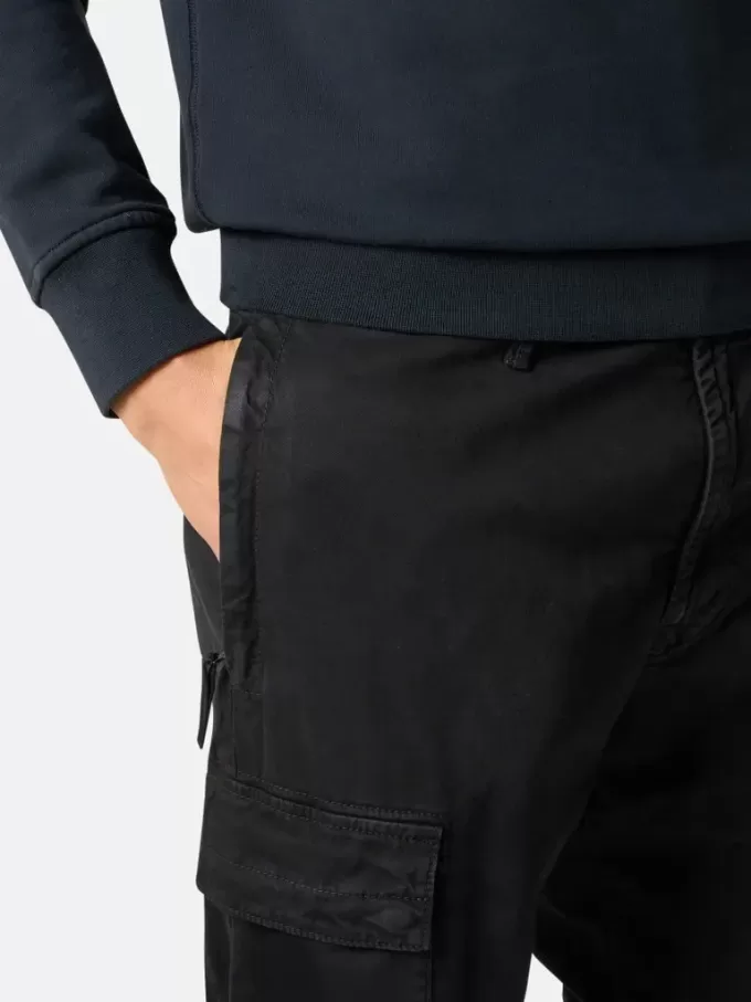 Slim fit-bermudashorts med fickor med dragkedja