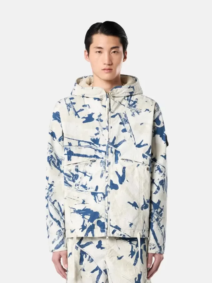 Huvtröja med kamouflageprint och anti-drop