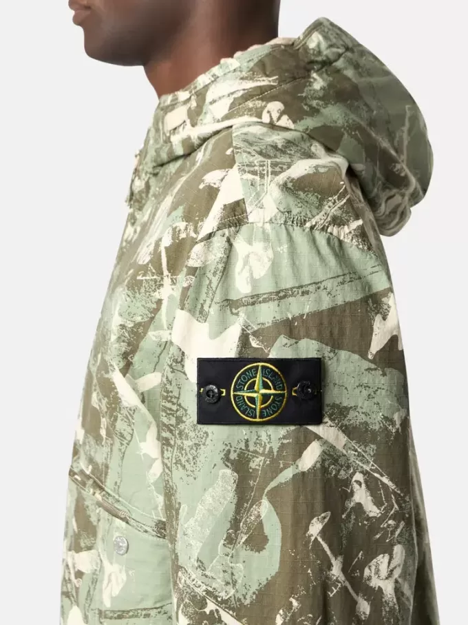 Huvtröja med kamouflageprint och anti-drop