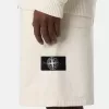 Lösa bermuda-shorts med vid ben och elastisk midja Lösa bermuda-shorts med vid ben och elastisk midja