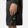 Lösa bermuda-shorts med vid ben och elastisk midja