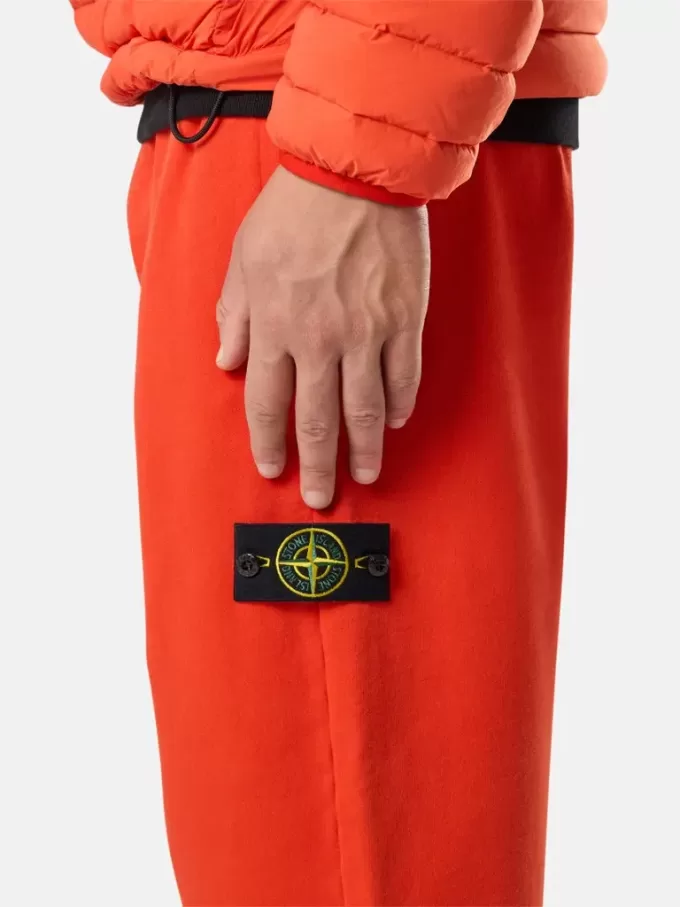 Löst sittande sweatpants med fickor och elastiska muddar