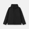 Lätt parkas med huva och väderbeständigt membran Lätt parkas med huva och väderbeständigt membran