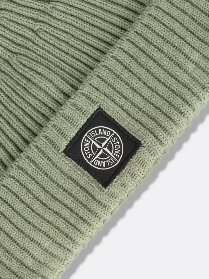 Mössa med Compass-logotyp