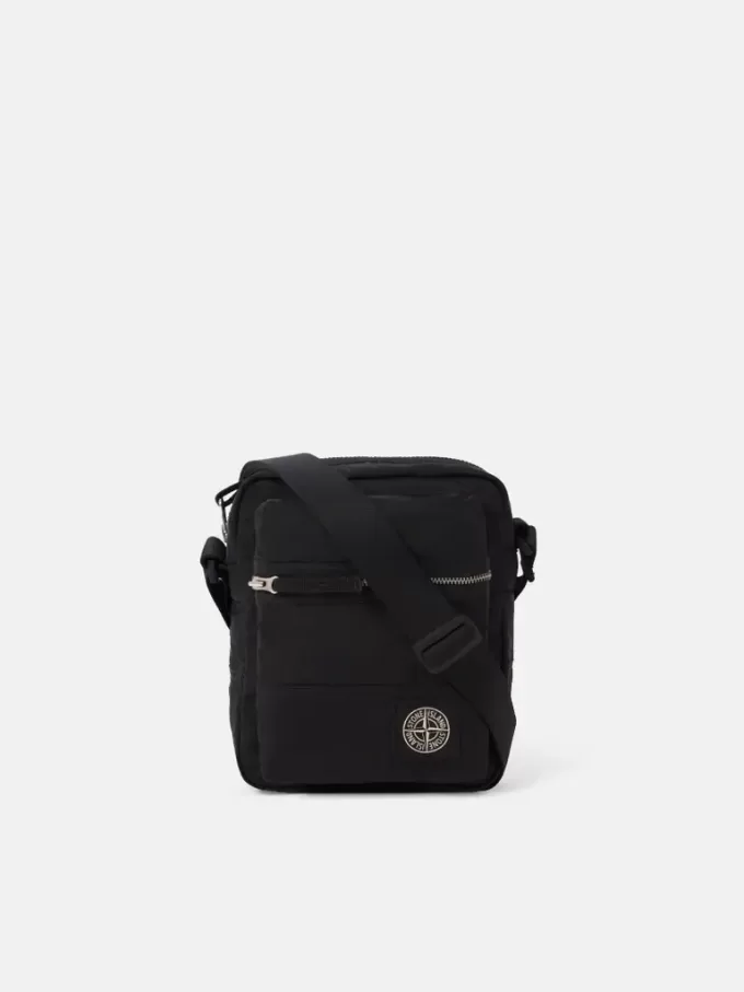 Pouch-väska med framficka och ripstop-foder