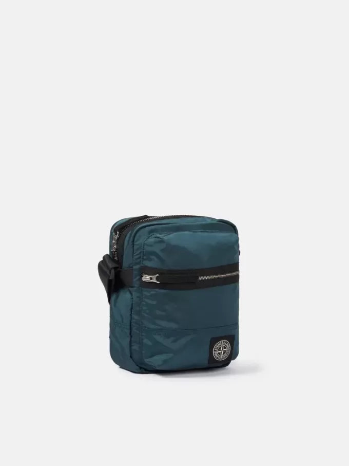 Pouch-väska med framficka och ripstop-foder