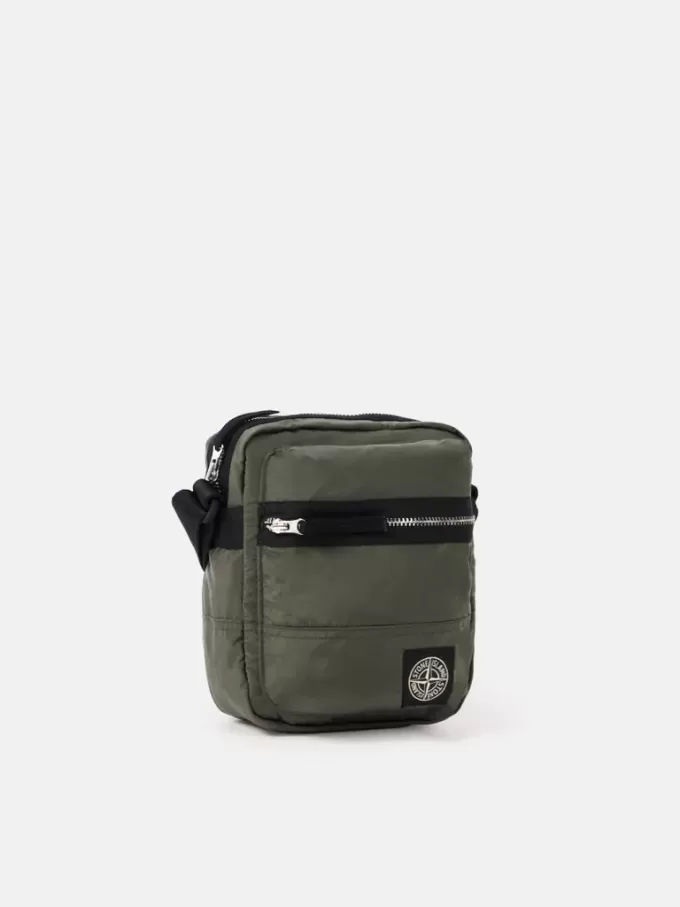 Pouch-väska med framficka och ripstop-foder