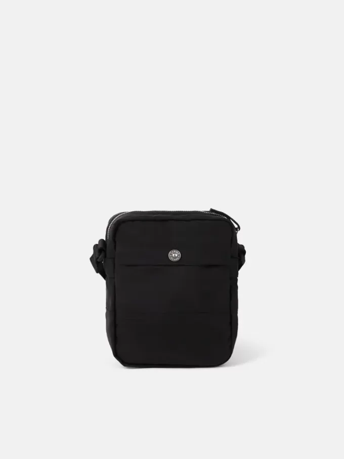 Pouch-väska med framficka och ripstop-foder