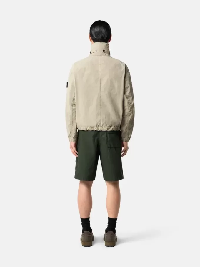 Skjortjacka med anti-drop och dold huva Skjortjacka med anti-drop och dold huva