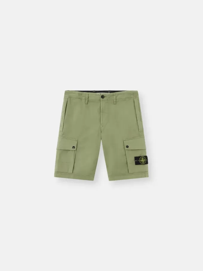 Slim fit-bermudashorts med fickor med dragkedja Slim fit-bermudashorts med fickor med dragkedja