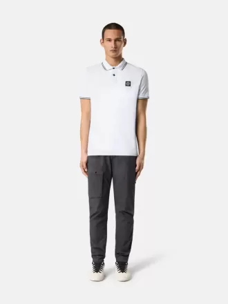 Slim fit kortärmad polotröja med randiga detaljer
