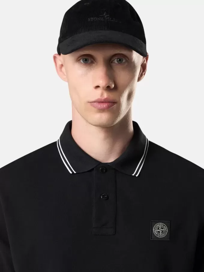 Slim fit kortärmad polotröja med randiga detaljer
