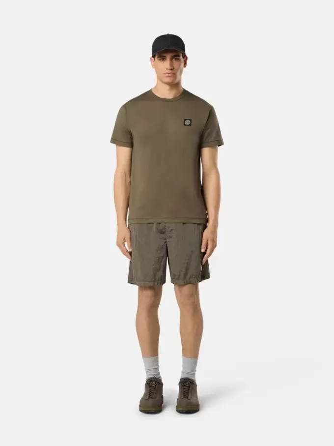 Slim fit-T-shirt med korta ärmar och Compass-märke