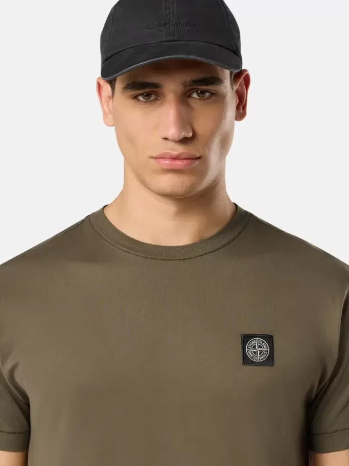Slim fit-T-shirt med korta ärmar och Compass-märke