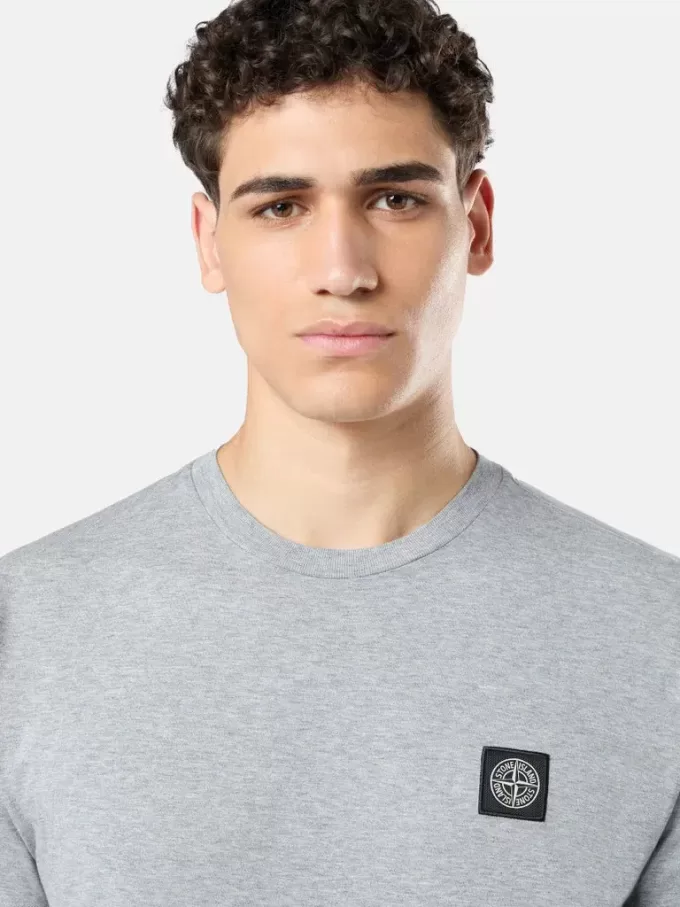 Slim fit-T-shirt med korta ärmar och Compass-märke