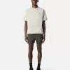 Smal passformade badshorts med fickor och meshfoder Smal passformade badshorts med fickor och meshfoder