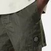Smal passformade badshorts med fickor och meshfoder Smal passformade badshorts med fickor och meshfoder