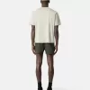 Smal passformade badshorts med fickor och meshfoder Smal passformade badshorts med fickor och meshfoder