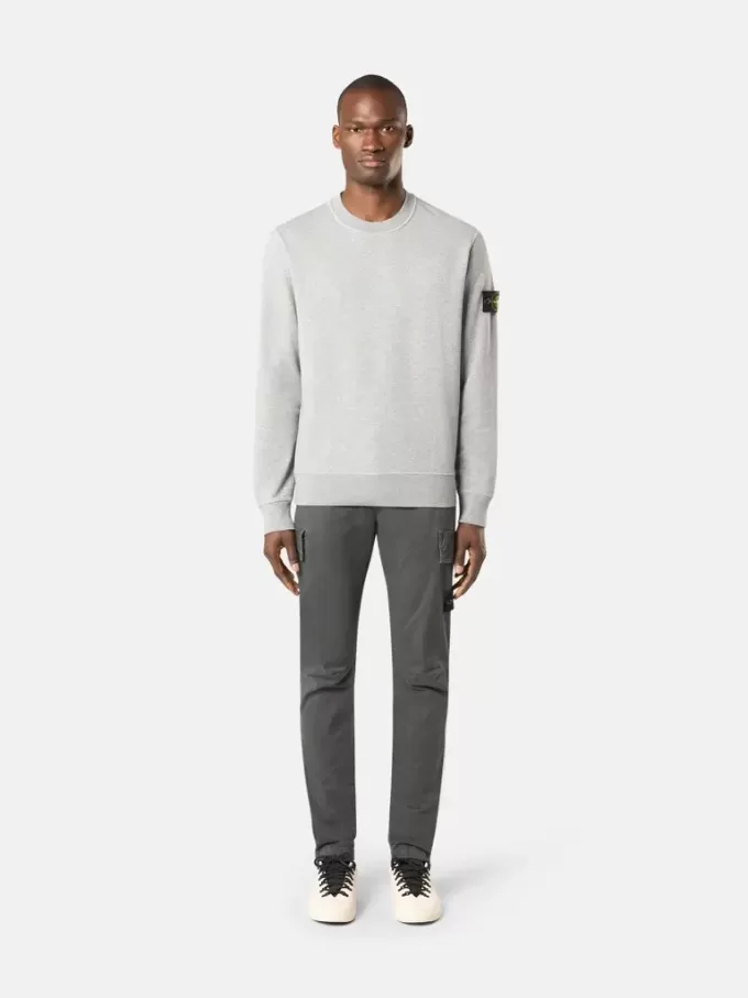 Sweatshirt med rund hals och ribbade detaljer