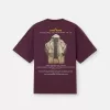 T-shirt med korta ärmar och normal passform med säsongens ”Archivio”-tryck T-shirt med korta ärmar och normal passform med säsongens ”Archivio”-tryck