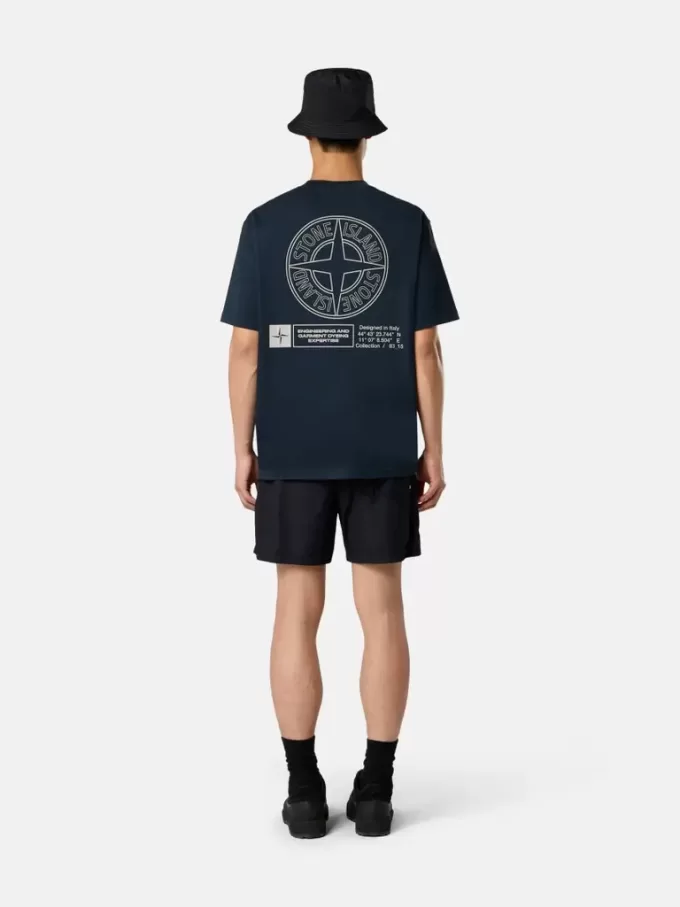 T-shirt med korta ärmar och normal passform med trycket ”Industrial”