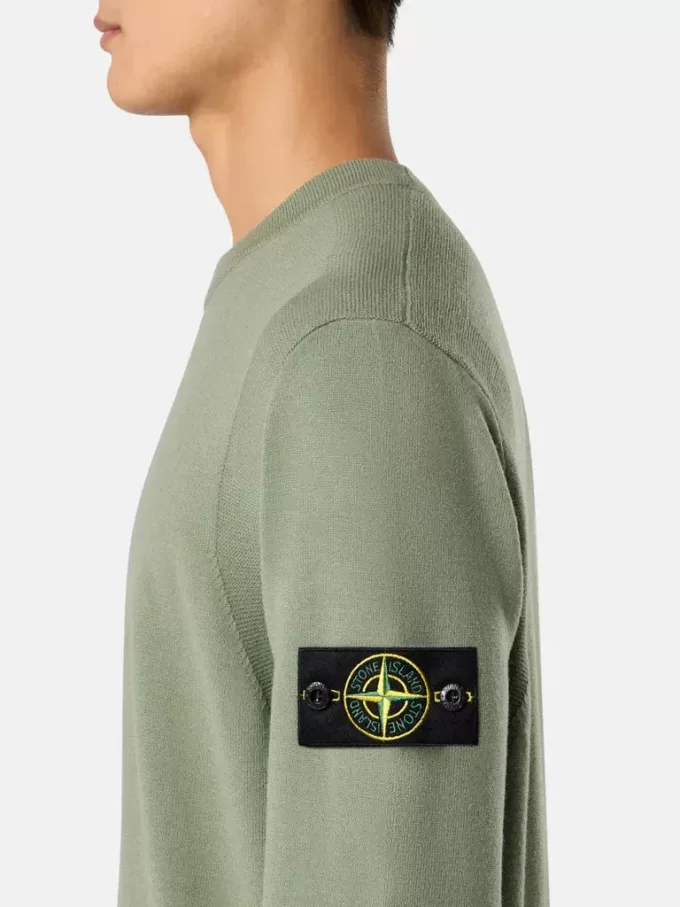 Tröja med rund hals och detaljer i omvänd stickning