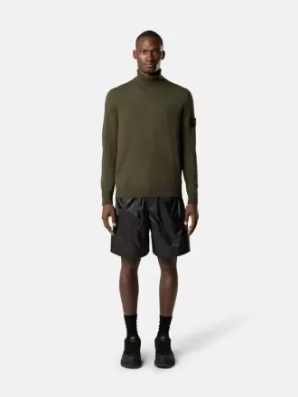 Turtleneck-tröja med ribbade kanter