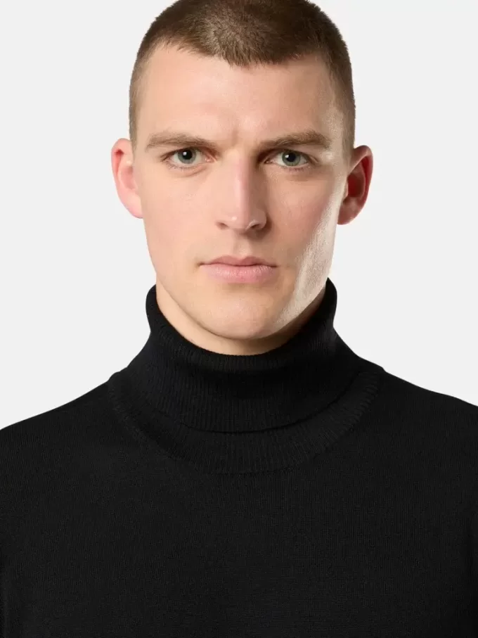 Turtleneck-tröja med ribbade kanter